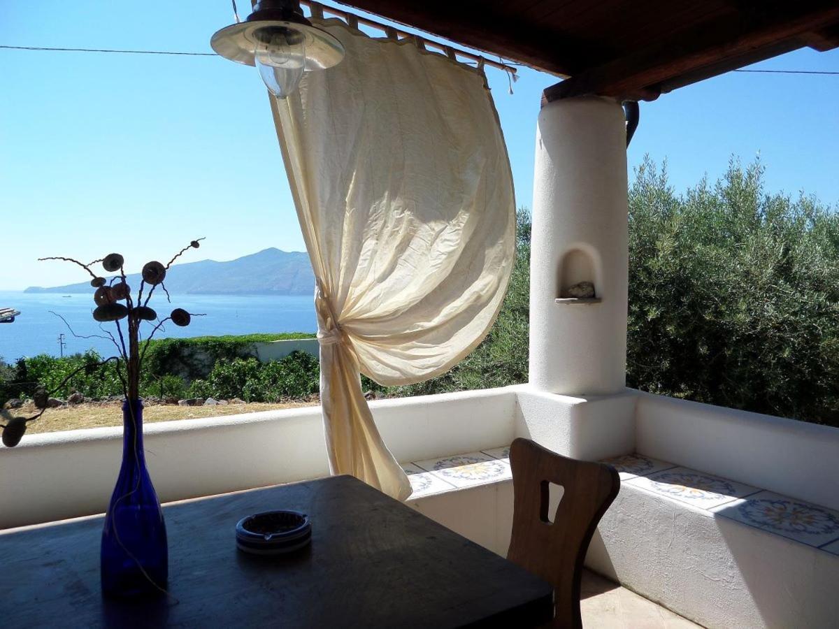Case Al Mare - Terrazzi Panoramici E Ampio Giardino Santa Marina Salina Buitenkant foto