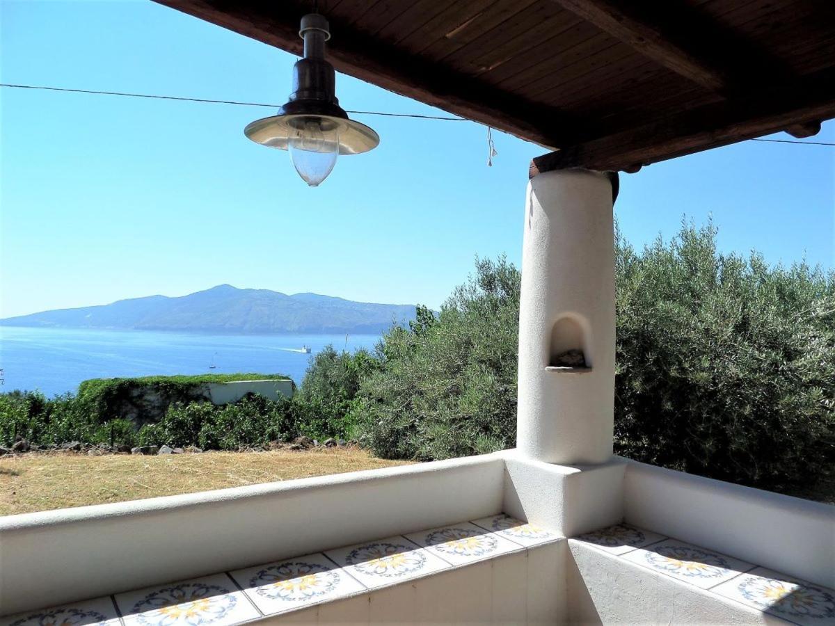 Case Al Mare - Terrazzi Panoramici E Ampio Giardino Santa Marina Salina Buitenkant foto