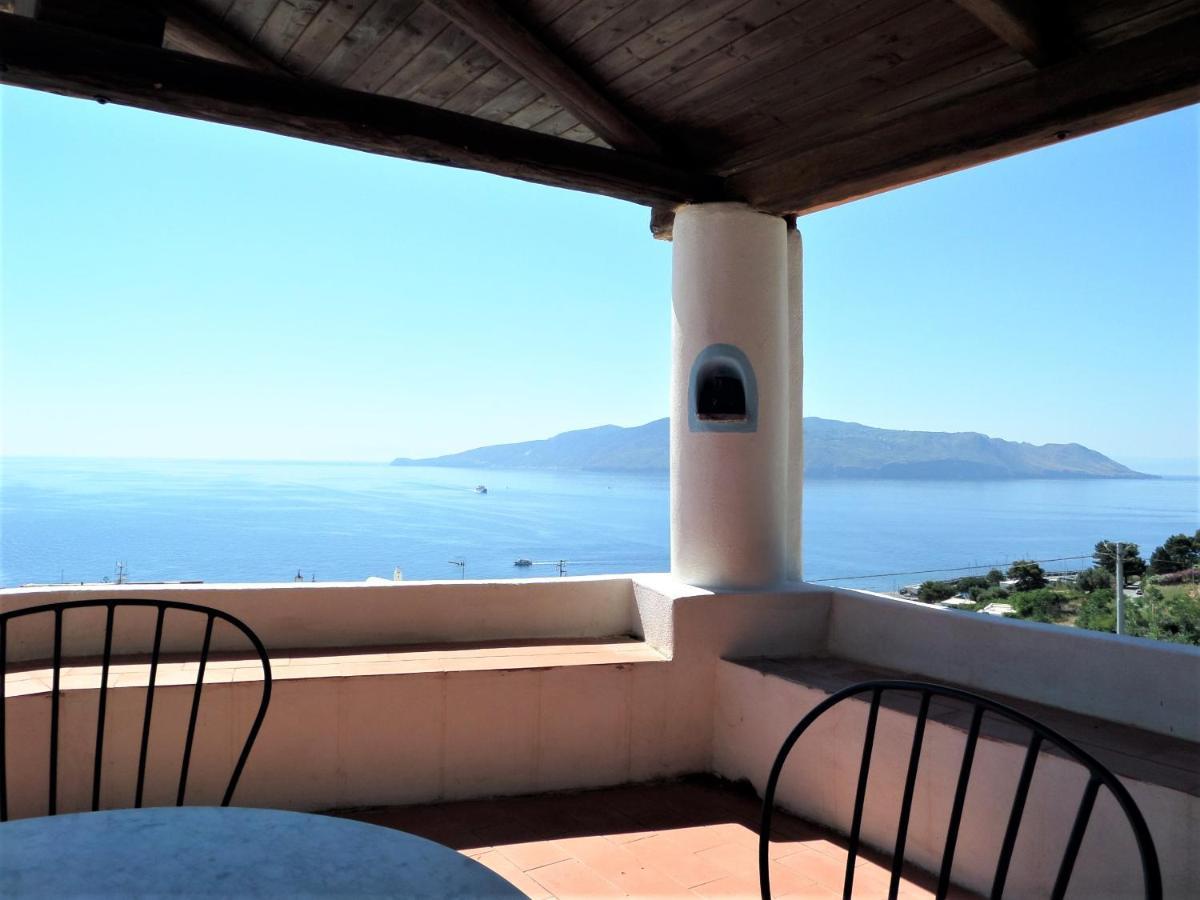 Case Al Mare - Terrazzi Panoramici E Ampio Giardino Santa Marina Salina Buitenkant foto
