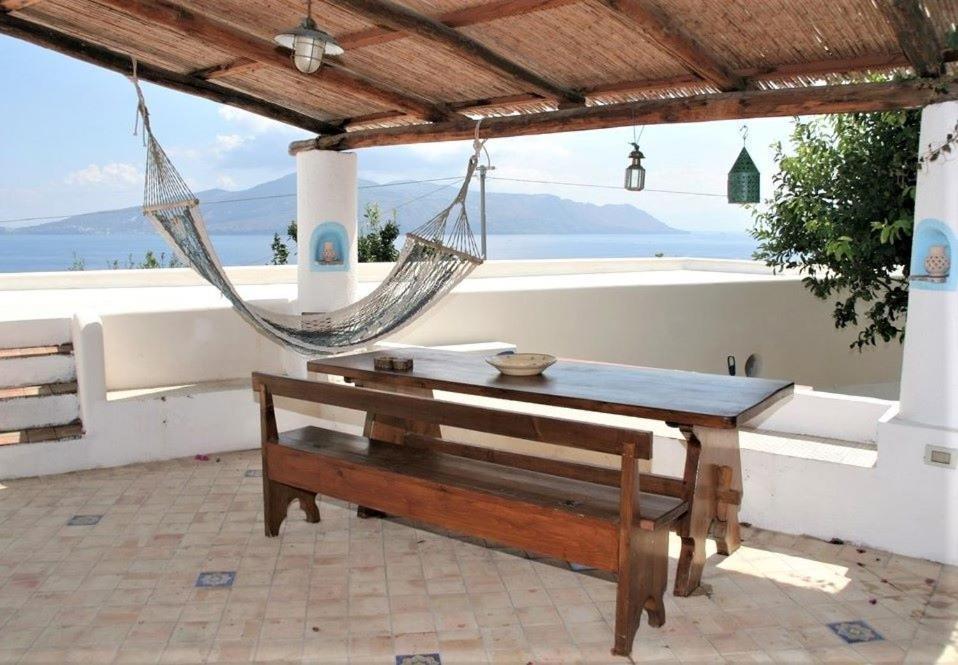 Case Al Mare - Terrazzi Panoramici E Ampio Giardino Santa Marina Salina Buitenkant foto